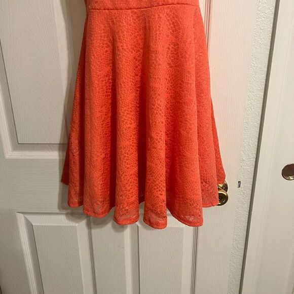 Banana Lemon Lace Skater Dress Size Small - Picture 5 of 8